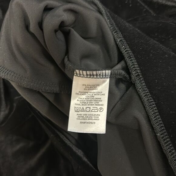 LOFT L Black Velvet Pull On Leggings - Picture 15 of 16